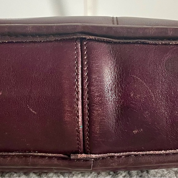 RARE Coach Vintage Oxblood Saddle Leather Crossbody - Picture 3 of 8